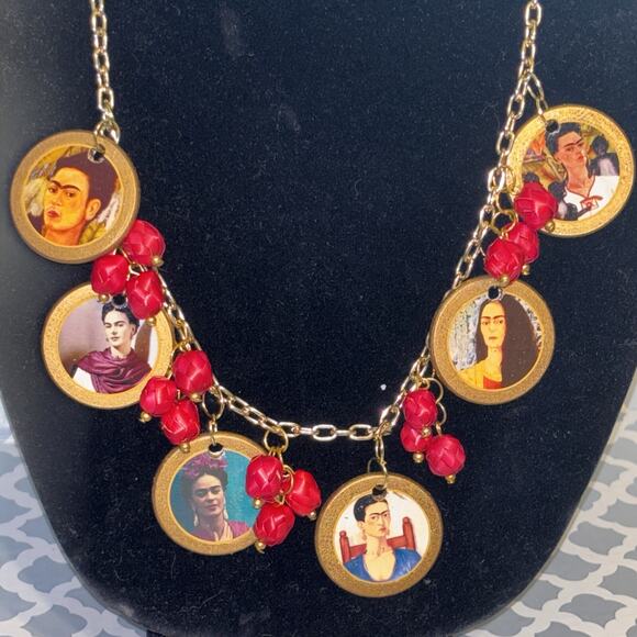 Long Frida Kahlo Goldtone Red Beaded Reversible Necklace Handmade Artisan New - Picture 2 of 3